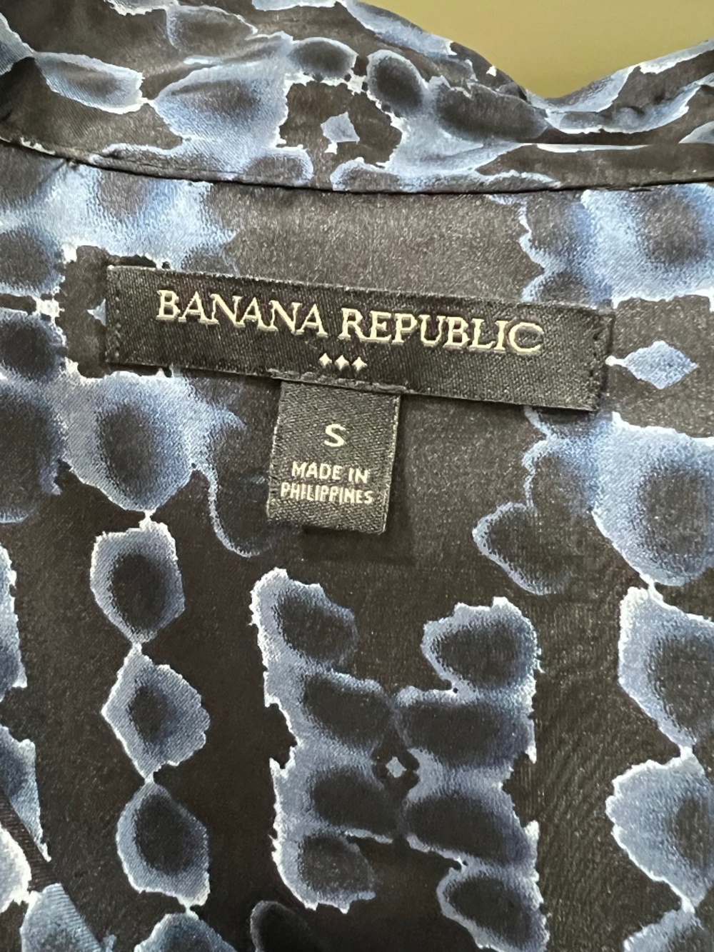 Banana Republic long silky shirt dress Size Small